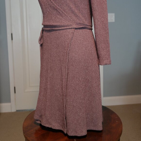 DON’T ASK WHY Mauve Pink Ribbed Wrap Dress Size OS - Picture 11 of 12